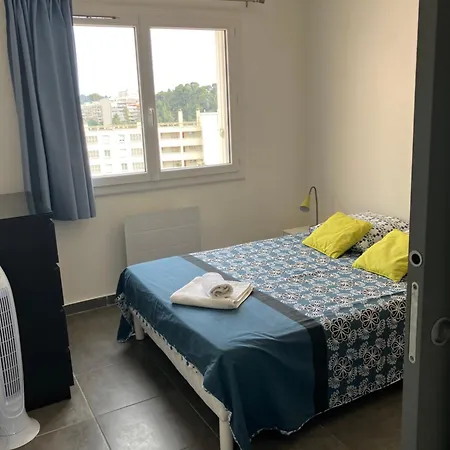 Quartier Brunet Agreable Bien Equipe. Apartamento *